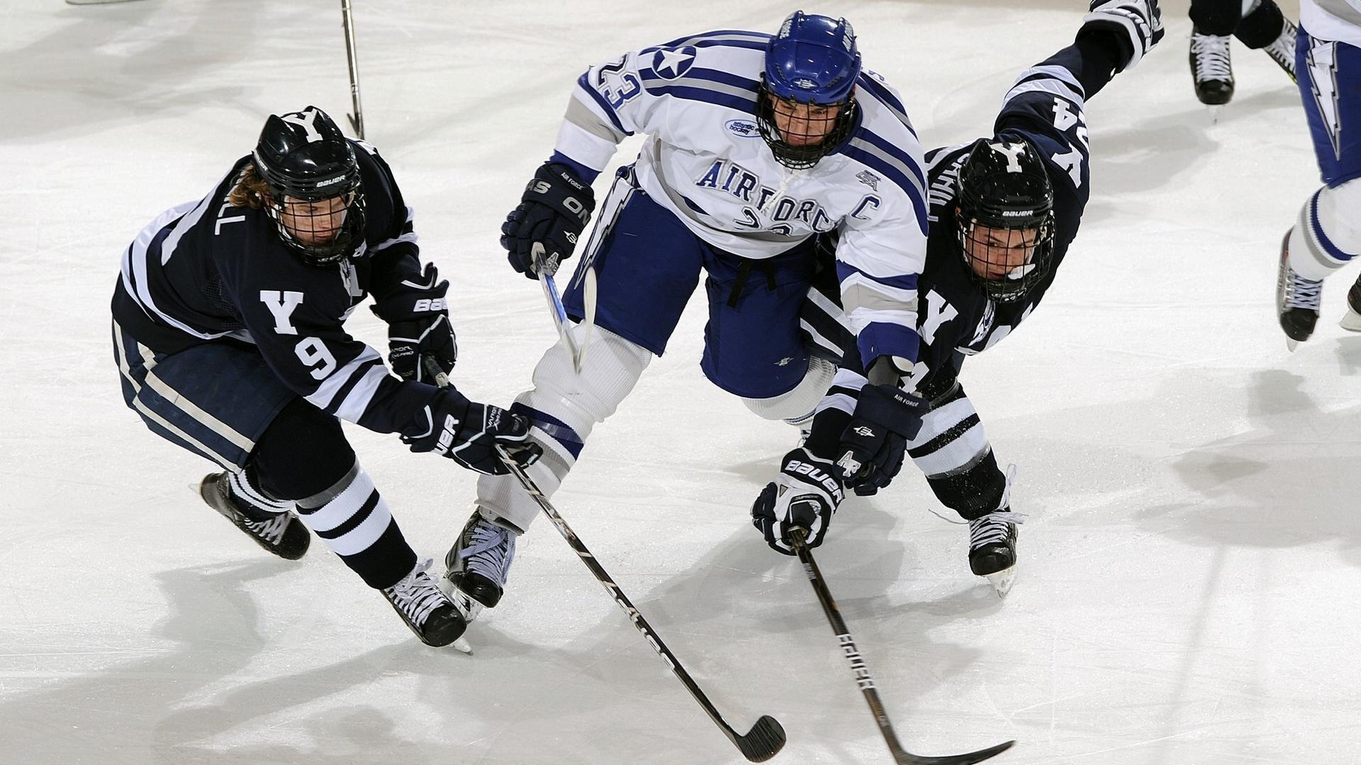 费城核心伤退陷危机 全能控场率队弯弓射落老鹰